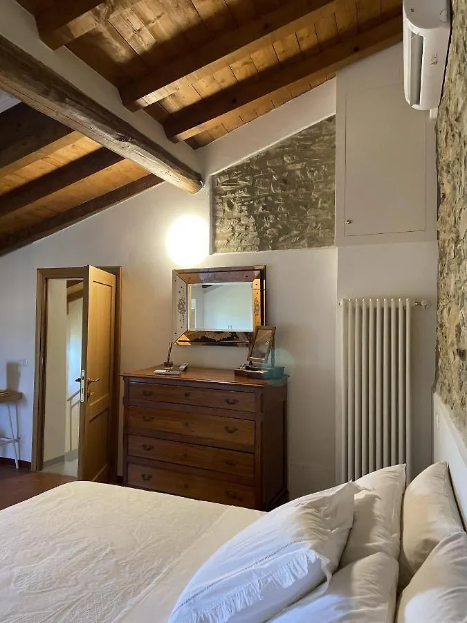 Alloggio Con Camino Nel Borgo Del Castello Albinea 0*,